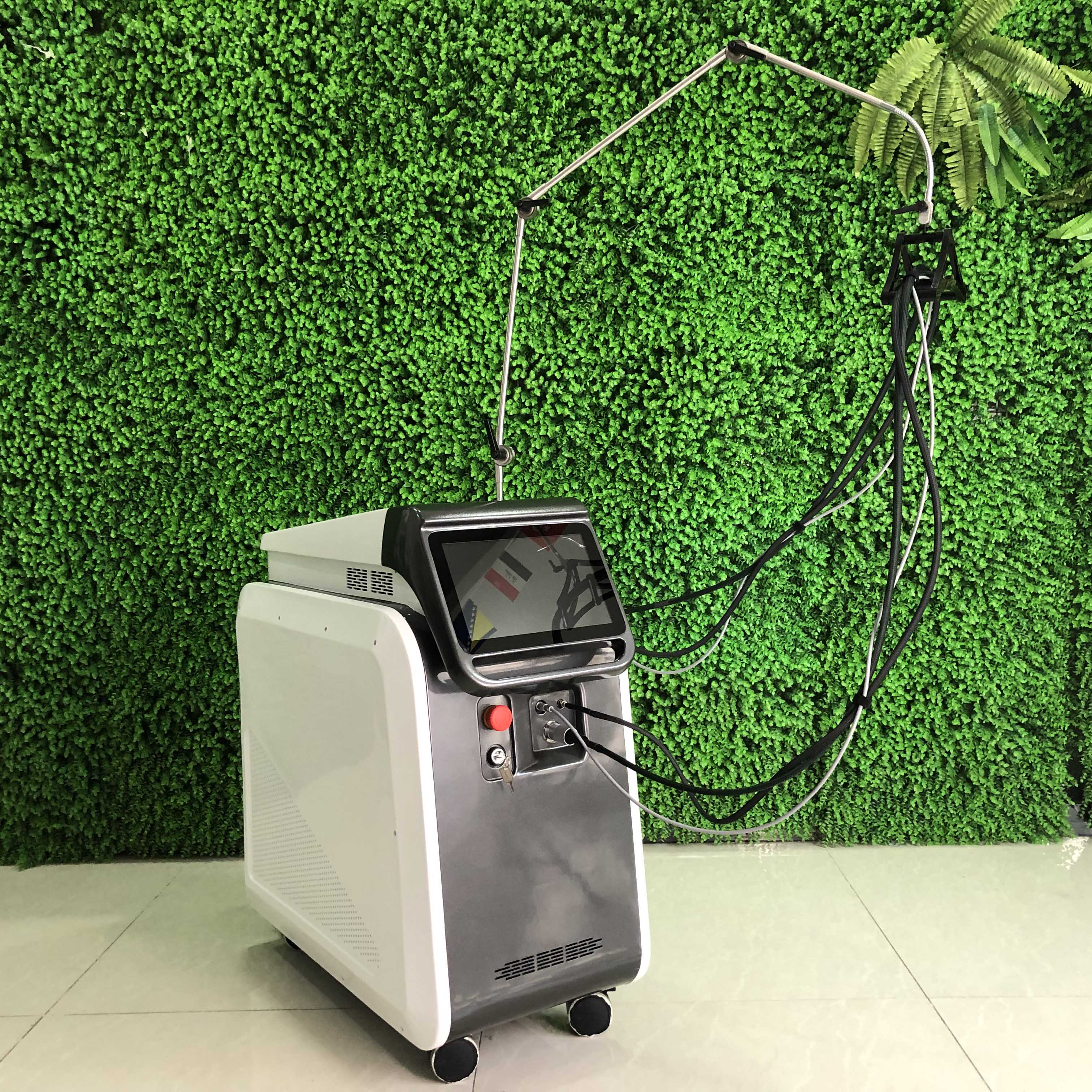 New 755NM 1064NM ND YAG Laser Hair Removal Machine Alexandrite Laser